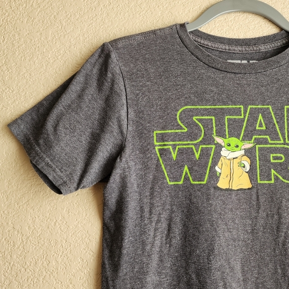 Star Wars Yoda short sleeve shirt Size L - Picture 3 of 9